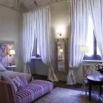 Palazzo Carletti Bed & Breakfast