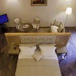 Palazzo Carletti 4*