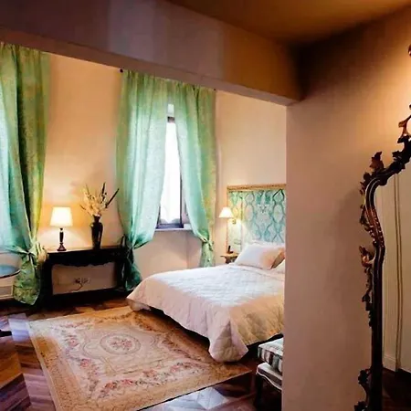 Palazzo Carletti Bed & Breakfast 4*