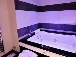Palazzo Carletti Bed & Breakfast 4*