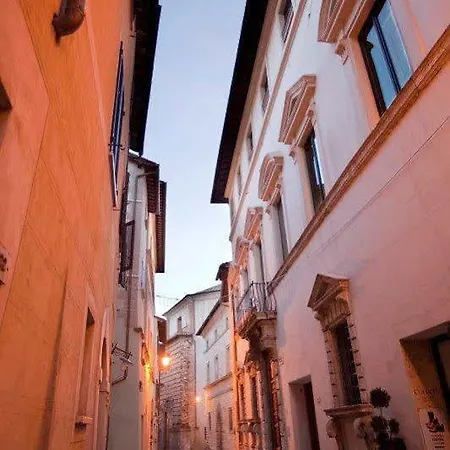 Palazzo Carletti Bed & Breakfast 4*